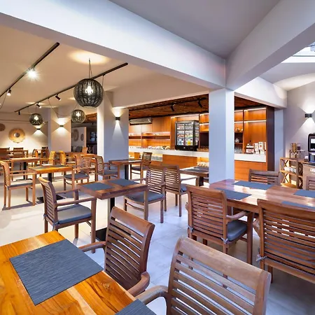 ホテル Playa Surf Cbbc エル・メダノ