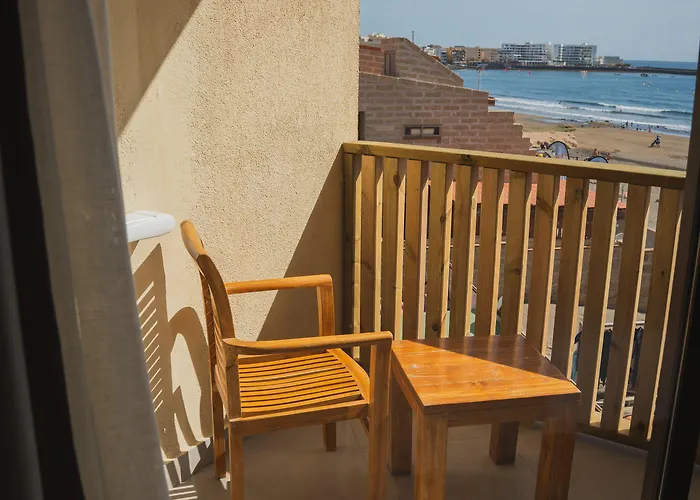 Hotell Playa Surf Cbbc 3*