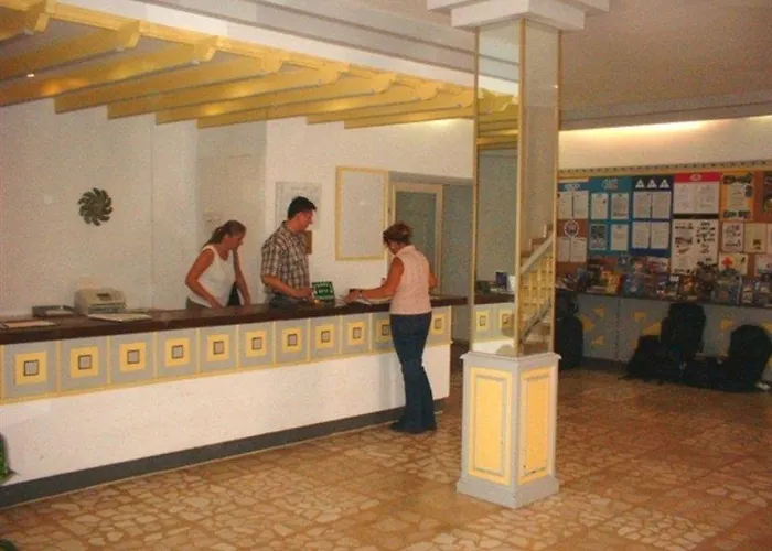 Playa Surf Cbbc 3* エル・メダノ