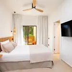 Playa Surf Cbbc Szálloda