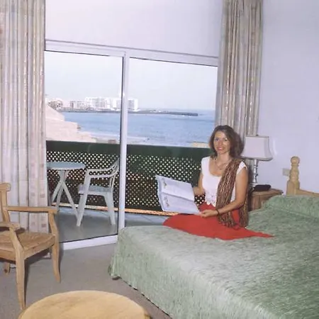 Playa Surf Cbbc Szálloda 3*
