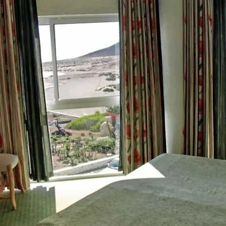 Отель Playa Surf Cbbc