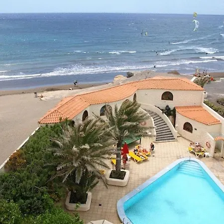 ホテル Playa Surf Cbbc 3*