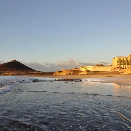 Playa Surf Cbbc Szálloda 3*