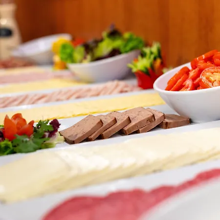 Отель Playa Surf Cbbc 3*