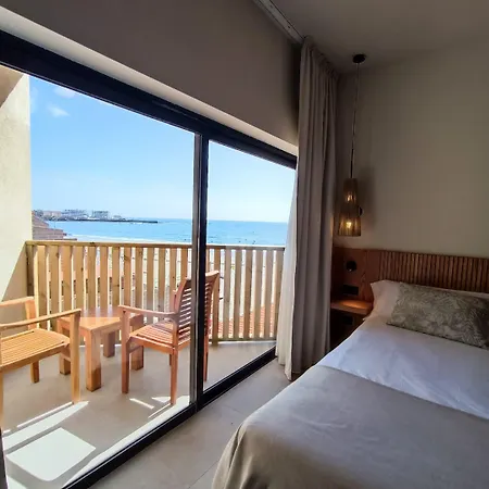 Отель Playa Surf Cbbc 3*