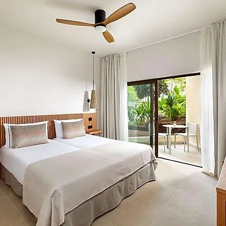 Playa Surf Cbbc Hotel El Medano (Tenerife)