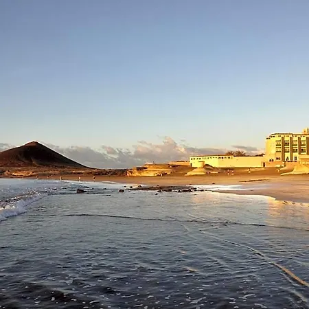 Playa Surf Cbbc Hotel El Medano (Tenerife)