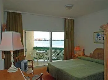 Playa Surf Cbbc Hotel 3*