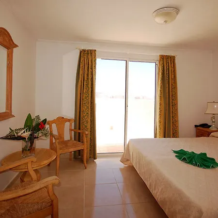 Отель Playa Surf Cbbc